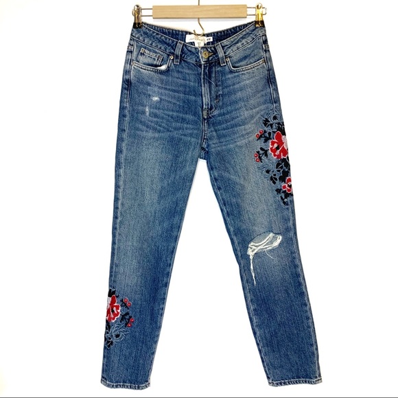 H\u0026M | Jeans | Hm Logg Floral Embroidered High Waist Mom Jeans 2 | Poshmark